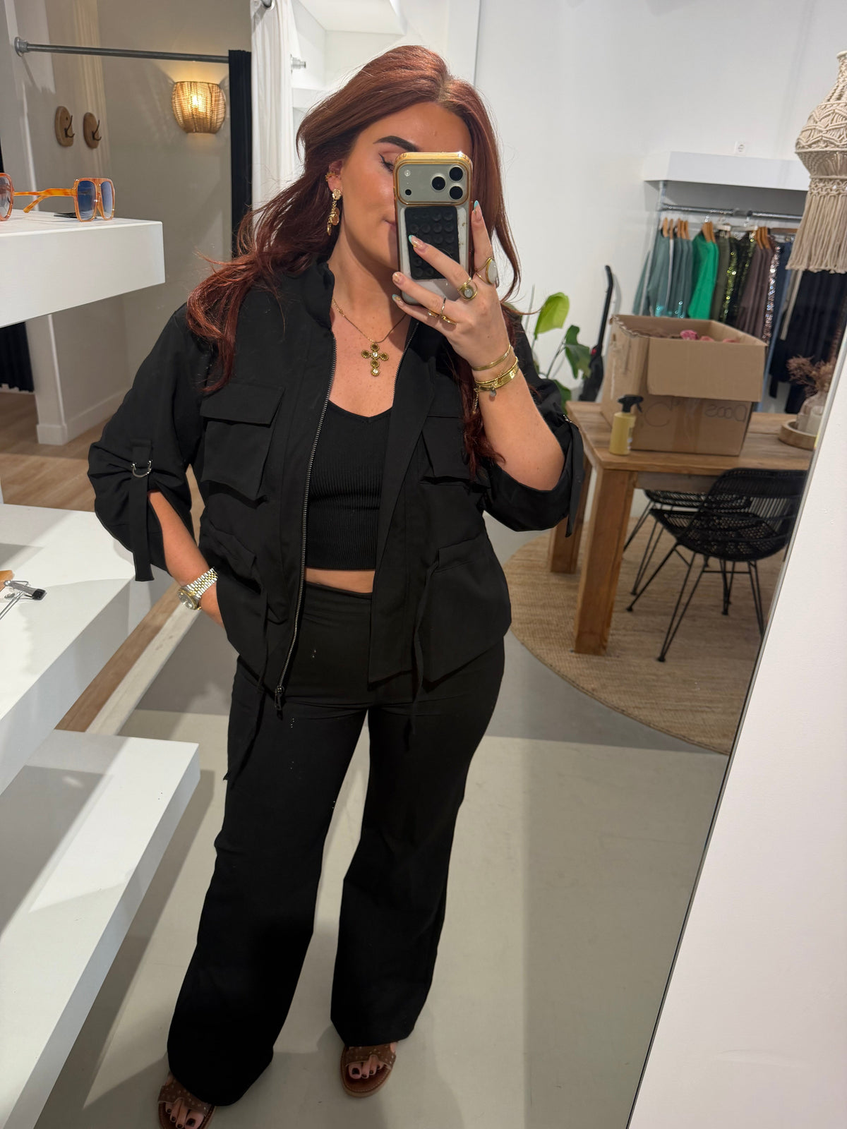 Jasje June zwart